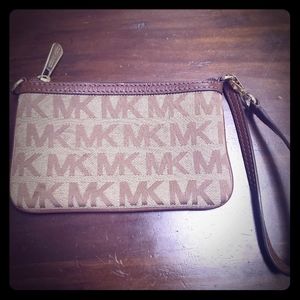 Michael Kors wristlet